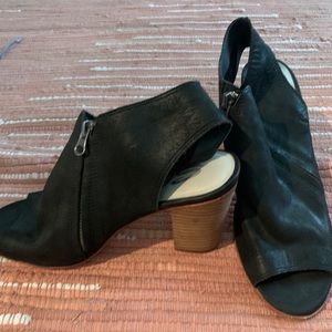 Black Chunky Heel Sandals